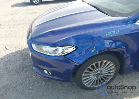 2013 Ford Fusion Titanium из США, поврежденный, VIN 3FA6P0K98DR129813